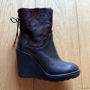 Beautiful and warm!  Moncler booties, NWOT, 36